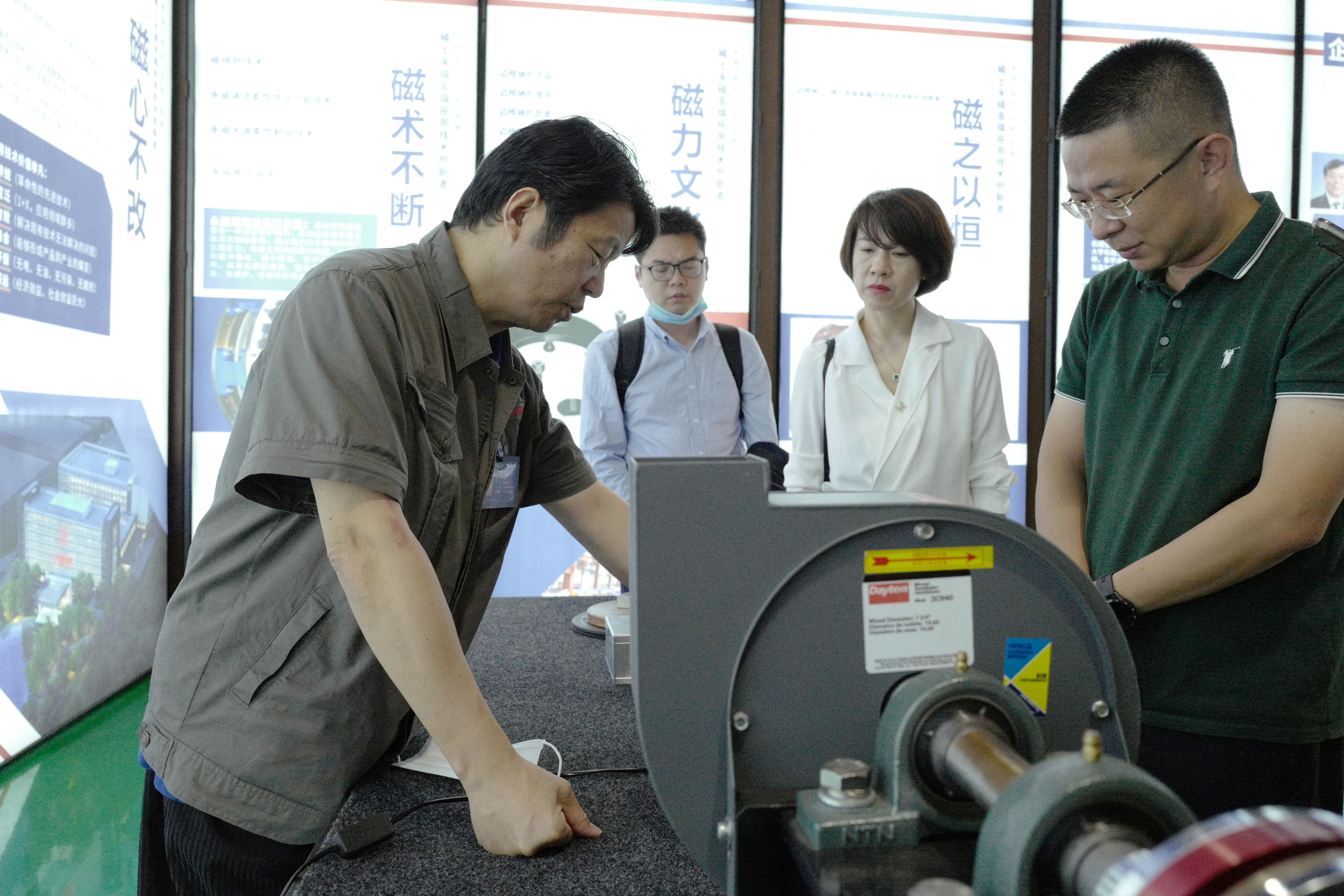 富奥股份获得发明专利授权：“加载系统及泵式缓速器”