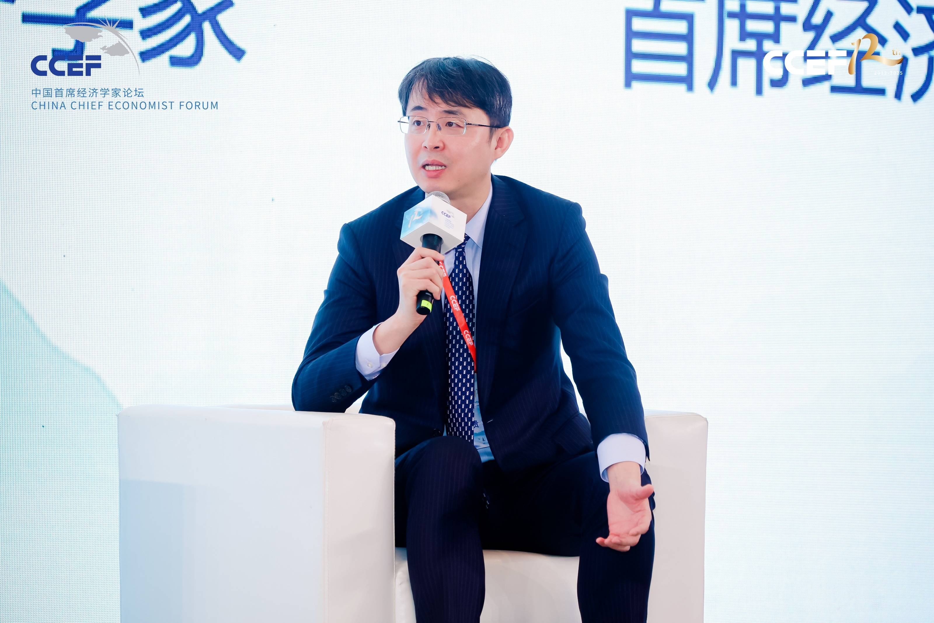 中银证券首席经济学家徐高:国内政策加码守住底线 股债汇平稳运行可期