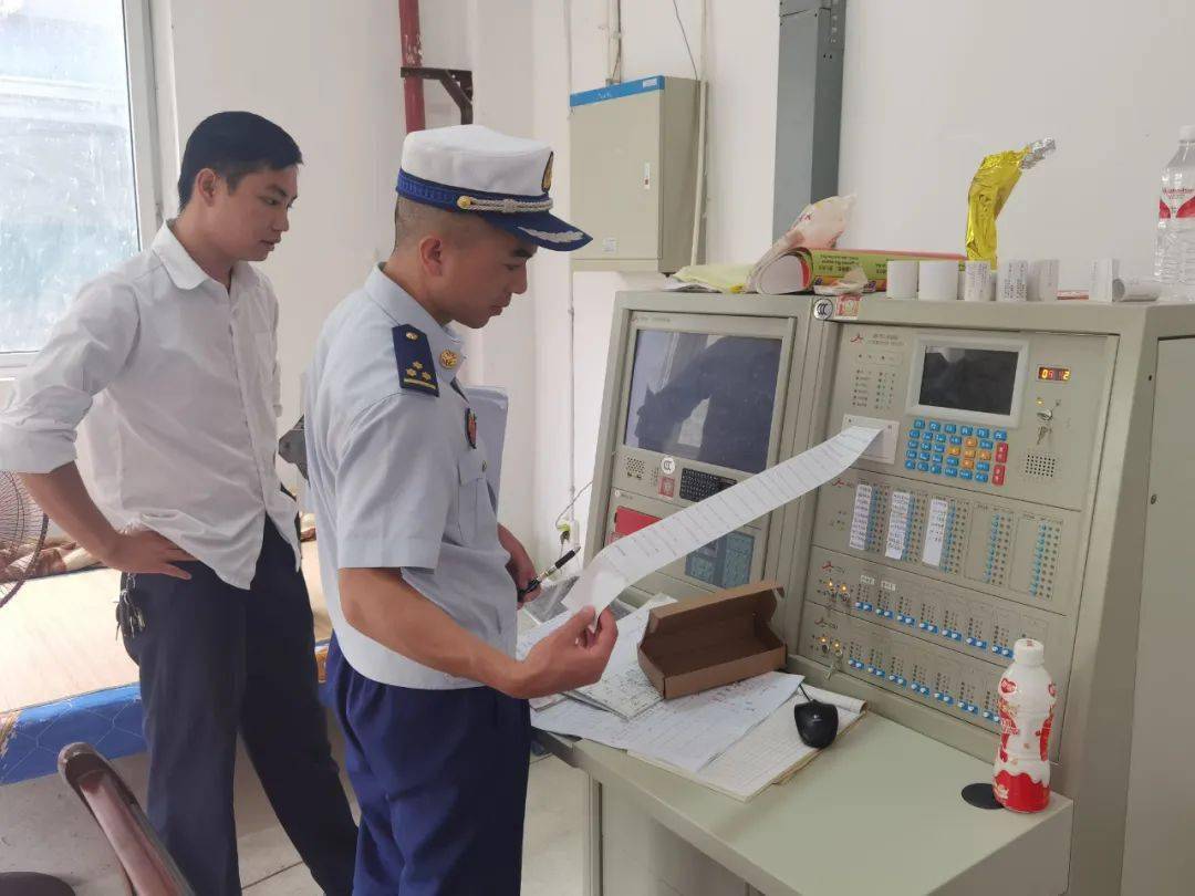 金钟股份获得实用新型专利授权：“一种喷粉载具”