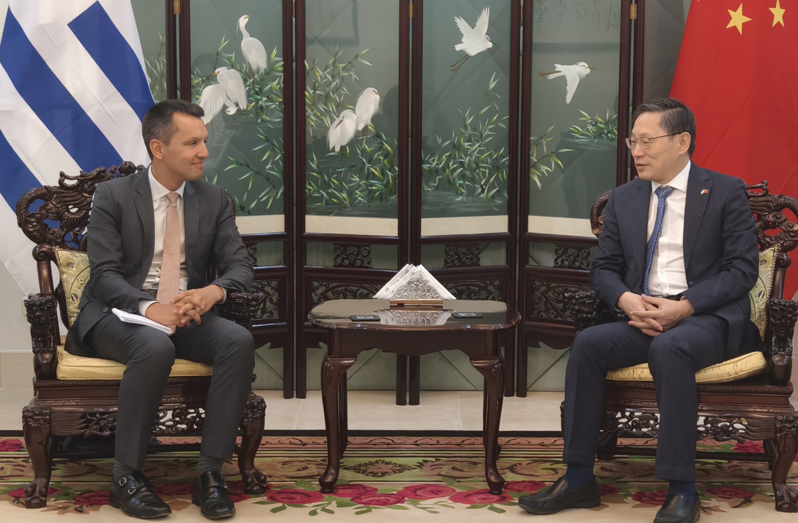 唐中东大使会见毛里塔尼亚地方政府官员