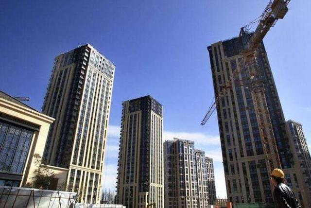 政治局会议明确发力重点 中金公司王曙光：资本市场重要性提升 消费成扩内需 “重中之重”