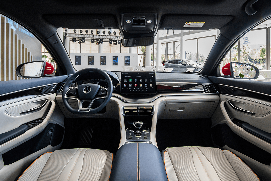 比亚迪公布国际专利申请：“气道结构、发动机和车辆”