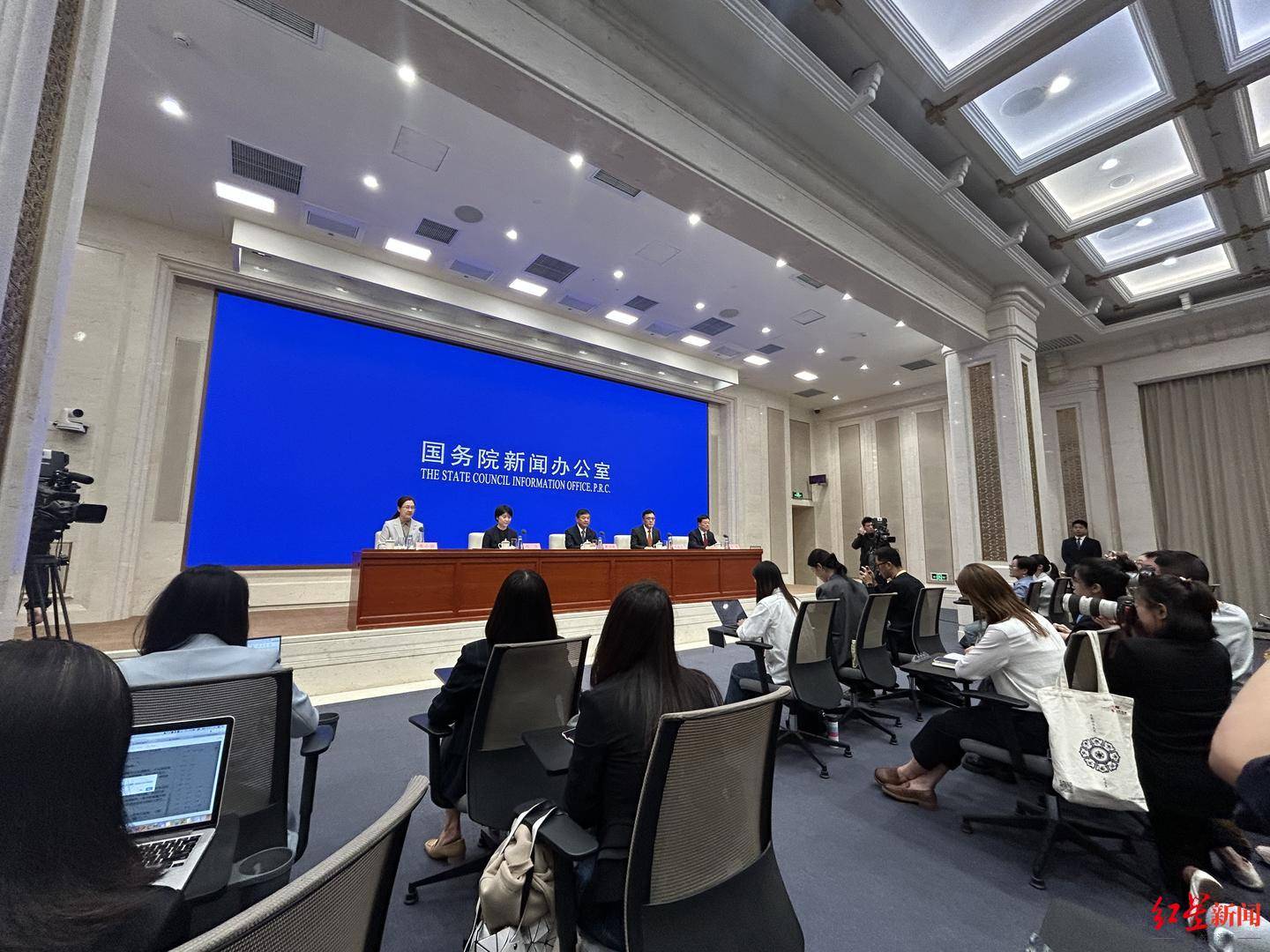 生态环境部：我国建成全球规模最大的碳排放权交易市场 累计成交额489.61亿元