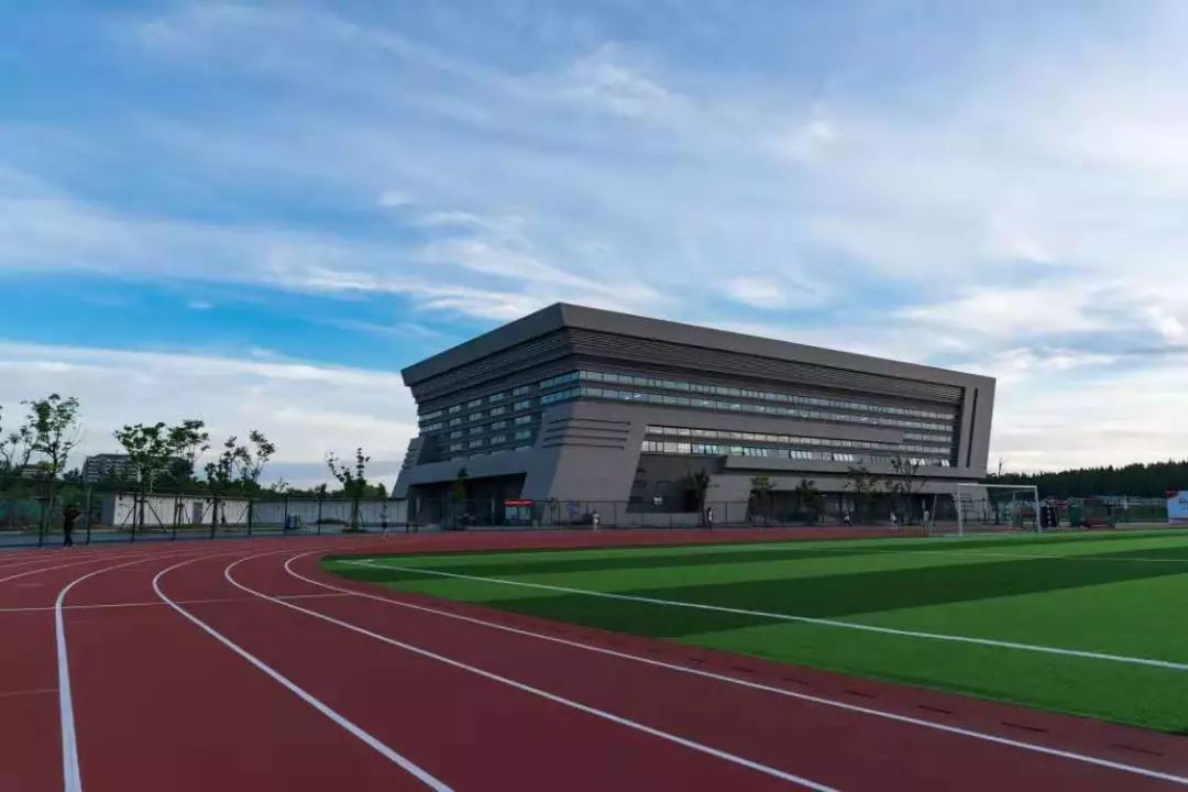 扬电科技：子公司伊美飞变压器生产销售情况良好