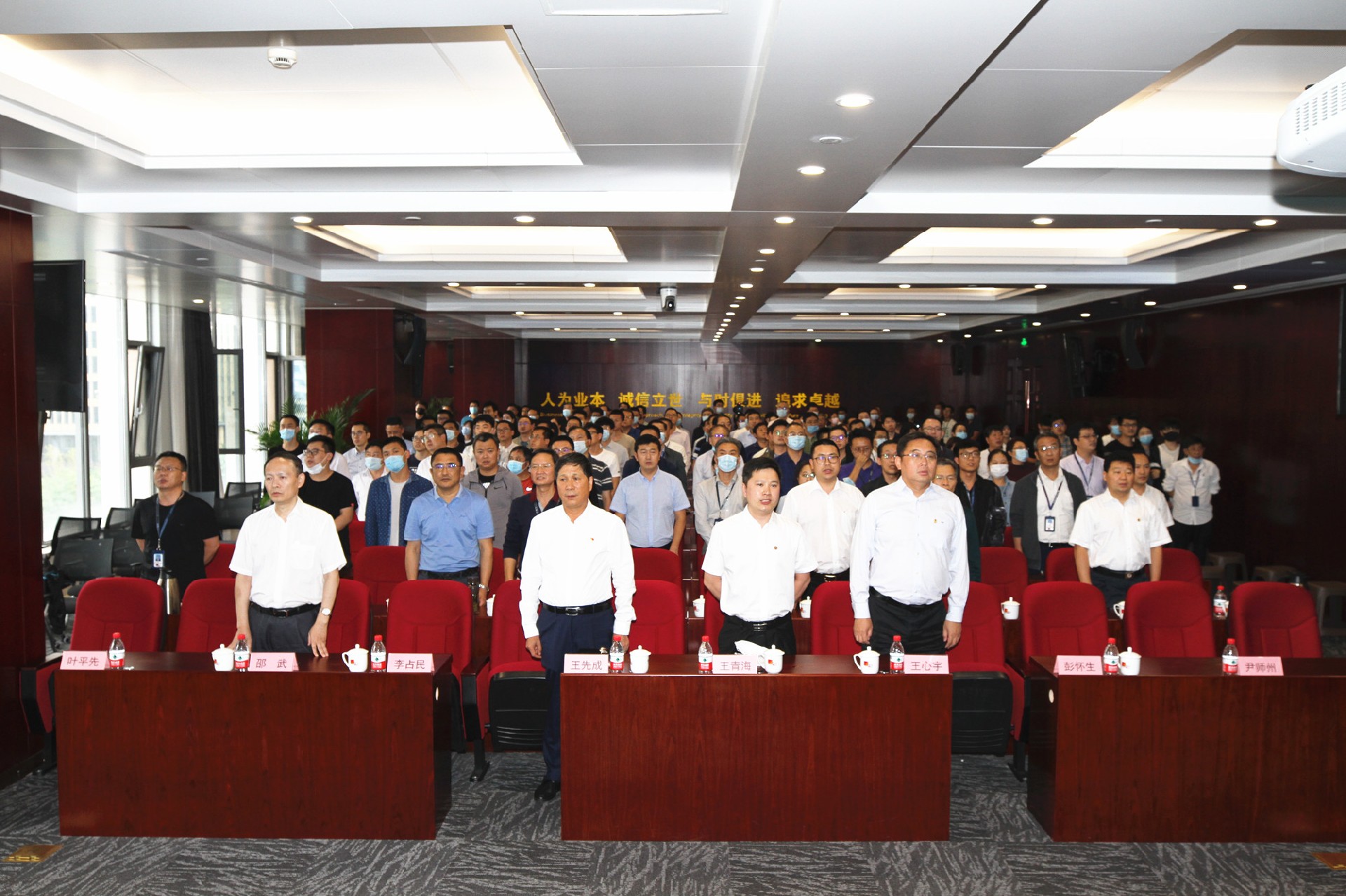 金诚信：机构维持金25转债评级为AA，评级展望为稳定