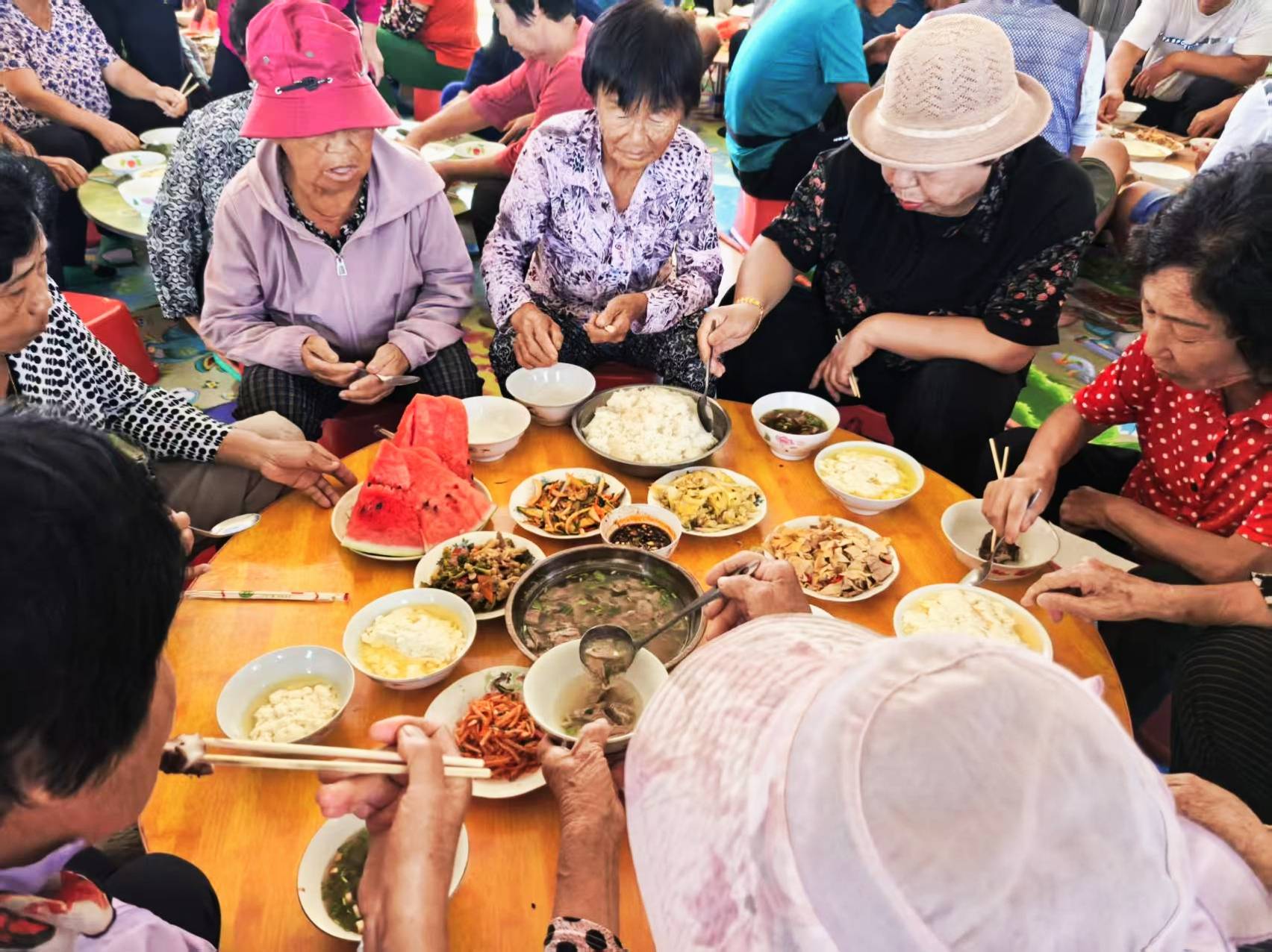 民政部:慈善组织作为委托人设立慈善信托,应当自慈善信托设立后三十日内在全国慈善信息公开平台向社会公开慈善信托名称、受托人名称、委托金额等情况