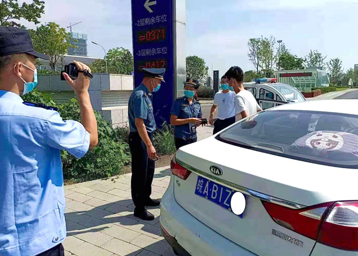 浩物股份：公司目前暂未开展网约车相关业务