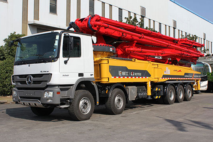 吕瑞浩公参会见中联重科东非区域负责人