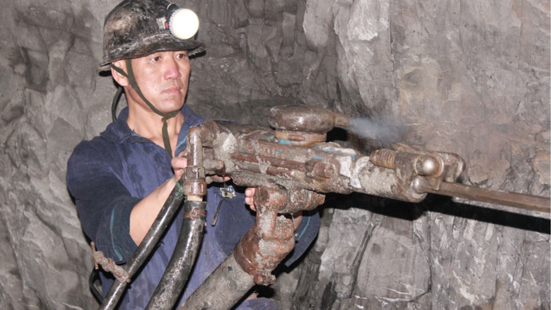 德石股份：螺杆钻具应用于地热能钻井工程