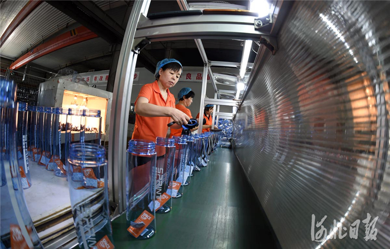 三友联众：11月国内外订单充足，生产经营良好