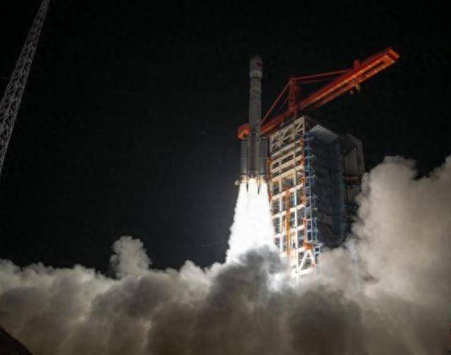 俄罗斯成功发射52颗卫星