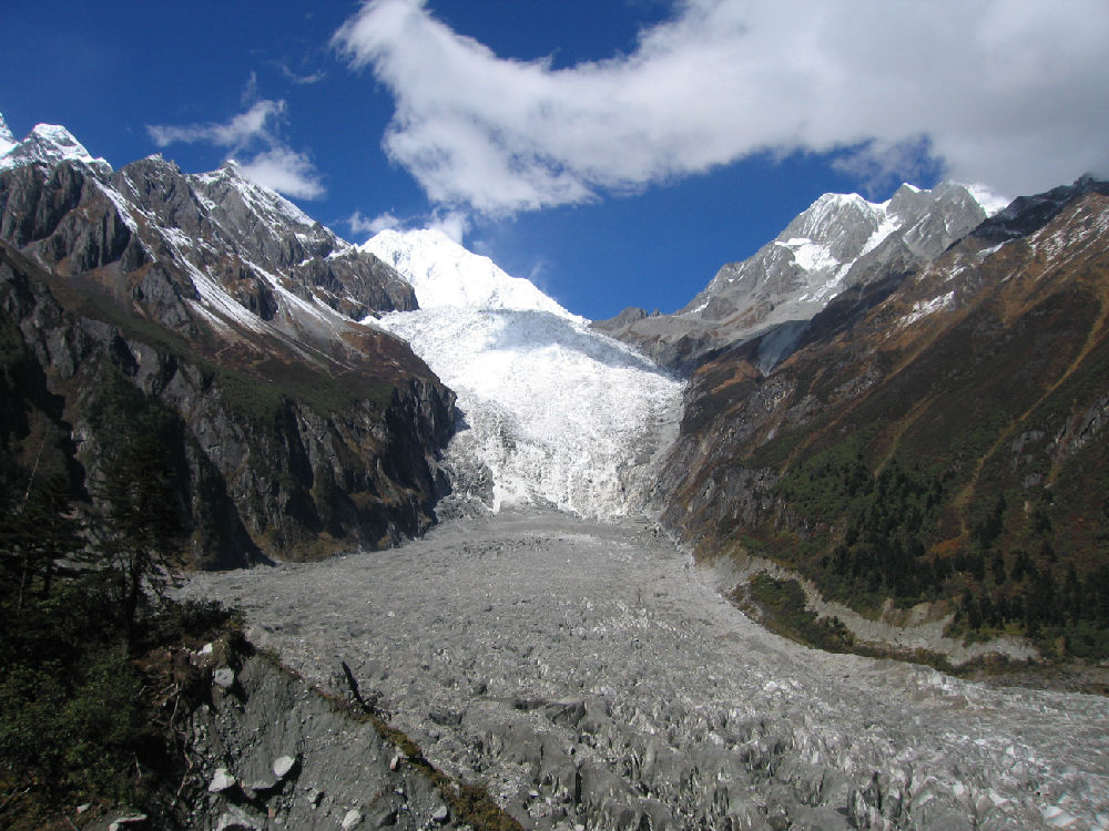 买量“失灵”之后，冰川网络大转身