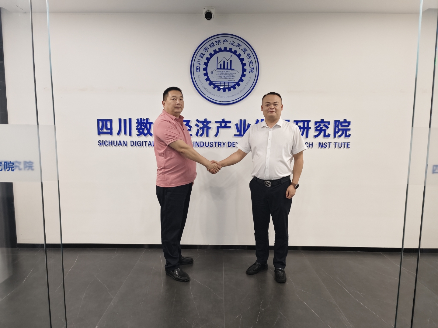 中建六局5亿元“卖”总部大楼？实为发行金融产品 专家：对未来融资有好处