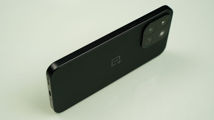 一加发布Turbo 6系列手机 性能续航双提升