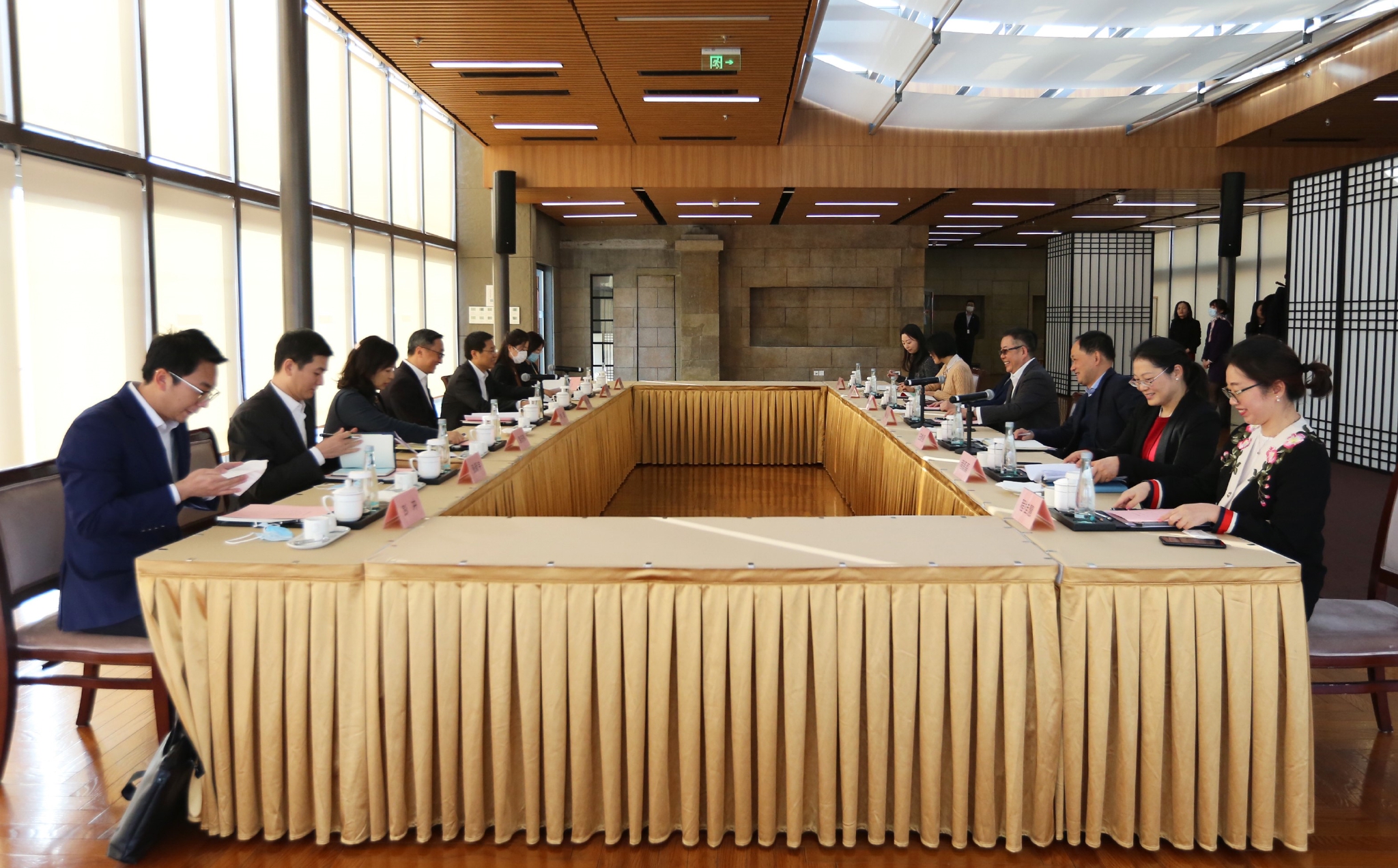 上海清算所：推进玉兰债与自贸离岸债等提质扩容 优化“互换通+直接清算”路径