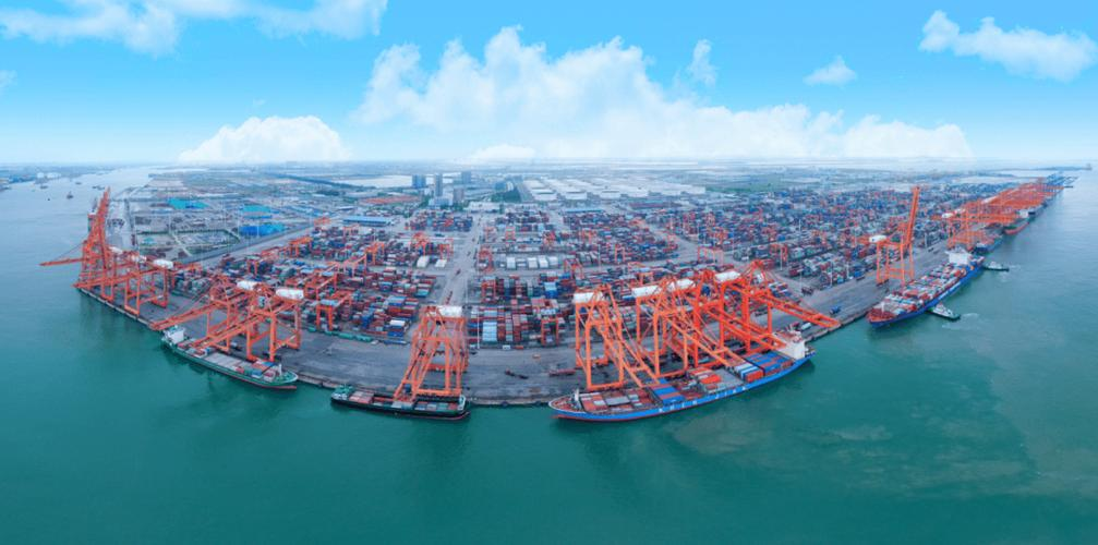 北部湾港(000582.SZ)：拟114.03亿元投资建设防城港港30万吨级码头工程