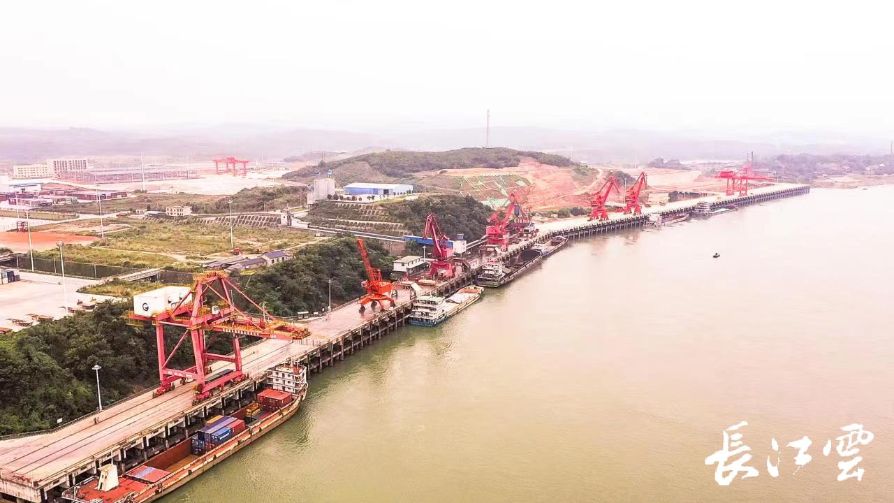 何代国获批担任福建港口财务公司总经理