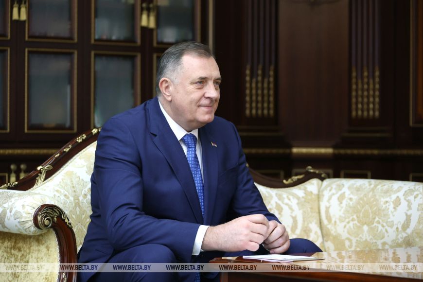 波黑塞族共和国失业率下降，结构性就业矛盾仍存