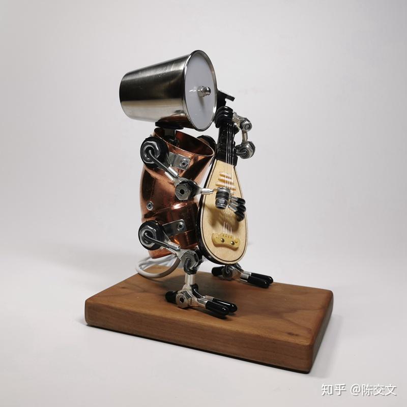 “皮革大王”跨界机器人皮肤：兴业科技到底是有远见还是善“豪赌”