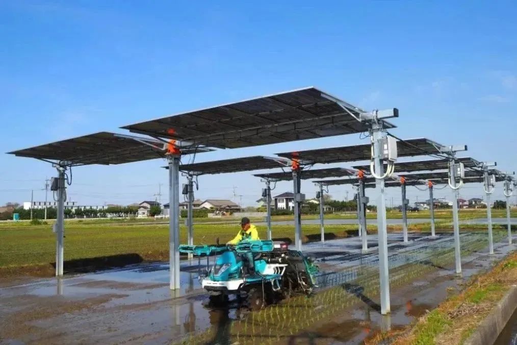 清源股份获得实用新型专利授权：“用于光伏追踪系统的轴承座”