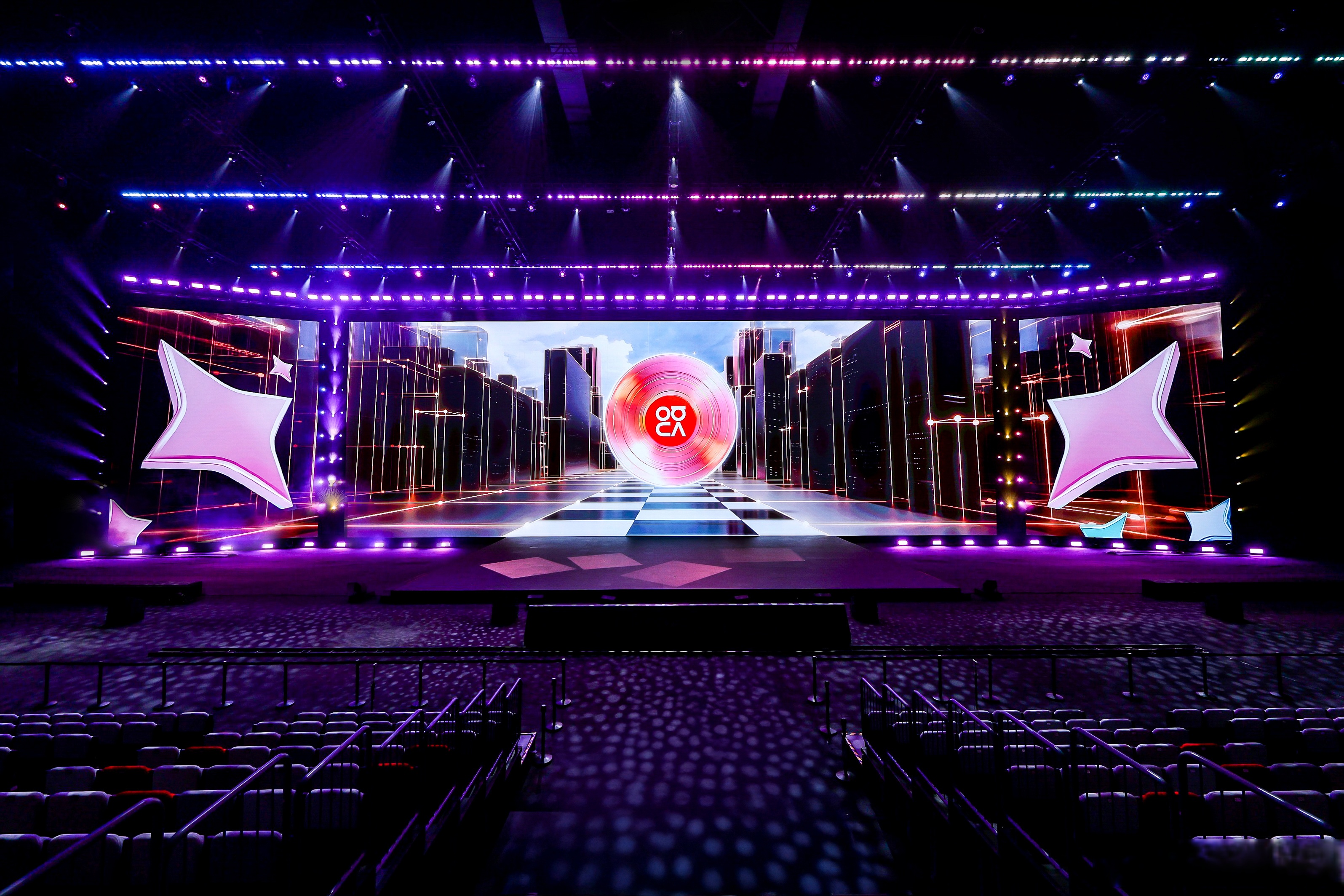 我乐家居召开“20年高级进化论”主题发布会，推出“繁花”等五大新品