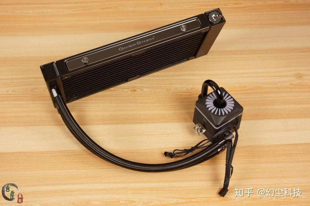 国芯科技获得发明专利授权:“安全气囊点火芯片及其供电电路”