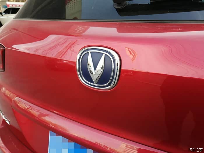 长安汽车获得发明专利授权：“点阵式格栅”