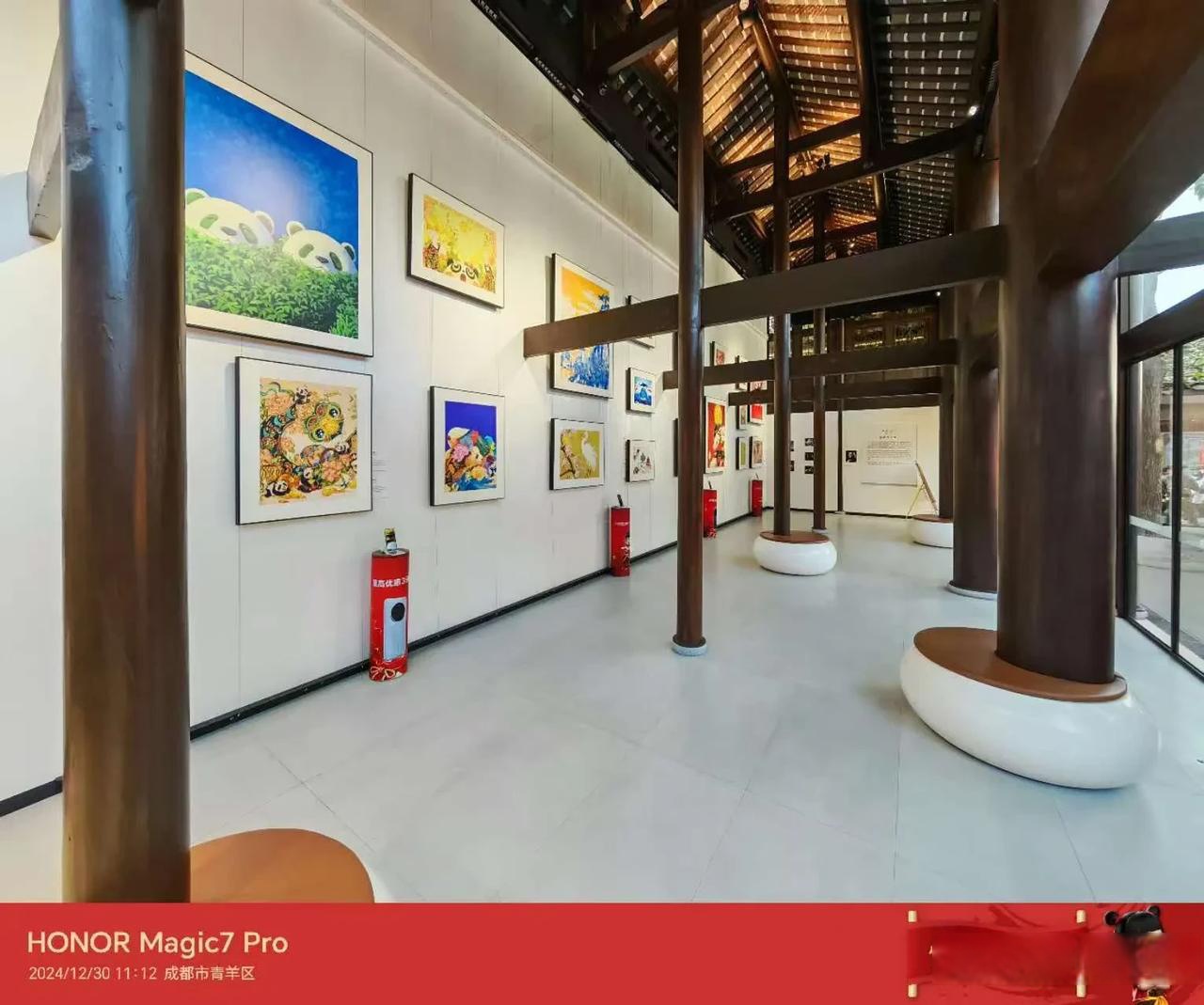 红星亮相隆福寺新春市集 携AI机器人调酒车解锁京味新年