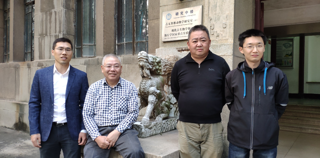 我国学者为破解“达尔文的困惑”提供证据