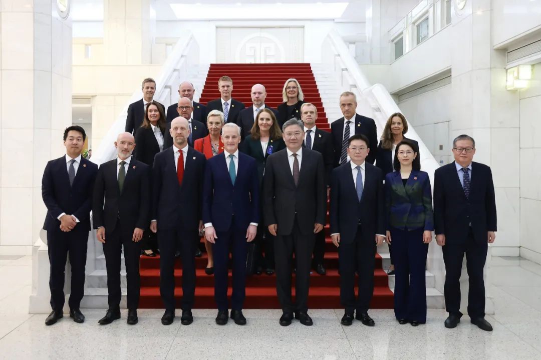 王文涛部长出席世贸组织第14届部长级会议开幕式