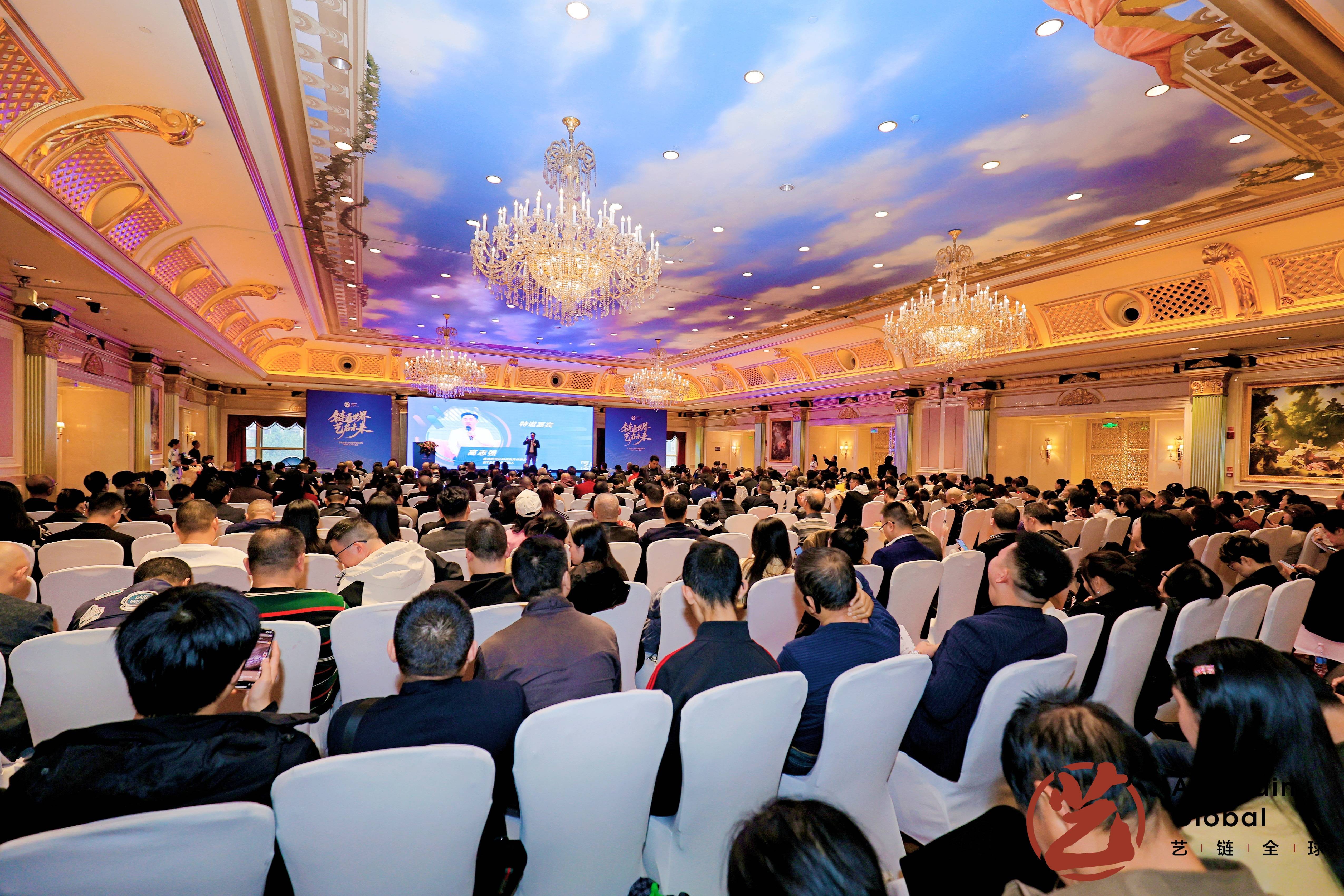 首届“闪现全球”众信旅游世界文化节在京启幕 沉浸式打造全球旅行盛宴