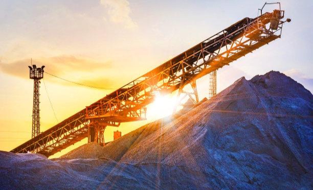 近35年乌兹别克斯坦出口增长约19倍