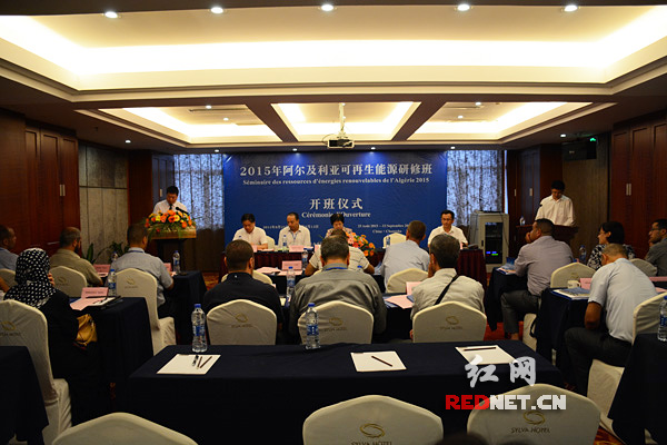 阿尔及利亚将向四国出口一批本地制造产品