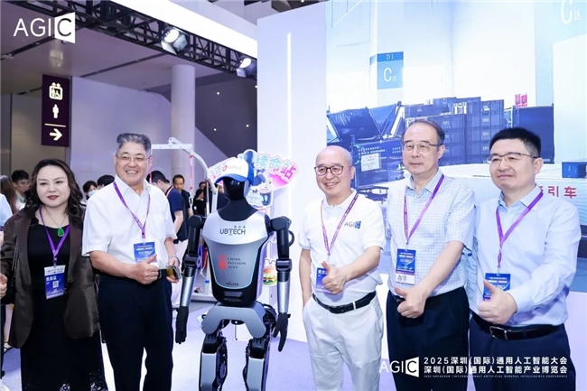 中外企业共绘“人工智能+”新图景