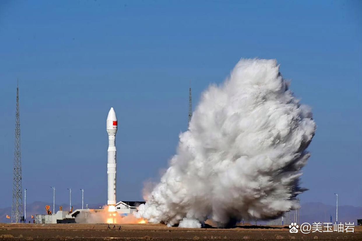 “一箭五星” 力箭一号遥十三运载火箭发射成功