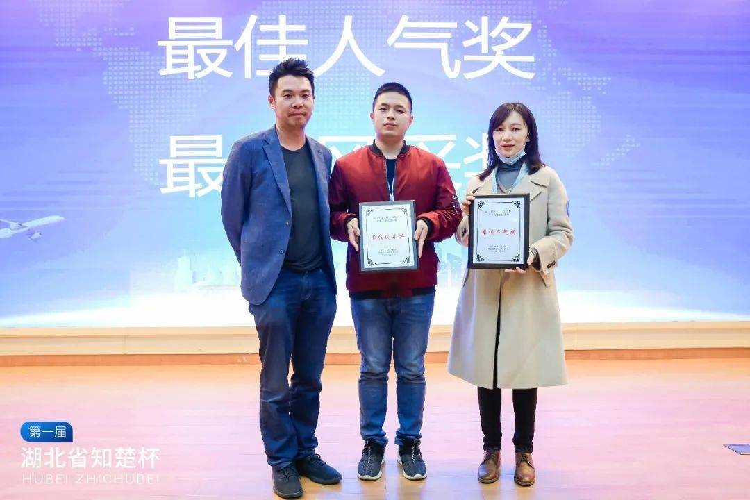 南京熊猫获得发明专利授权:“一种翻转合拢设备”