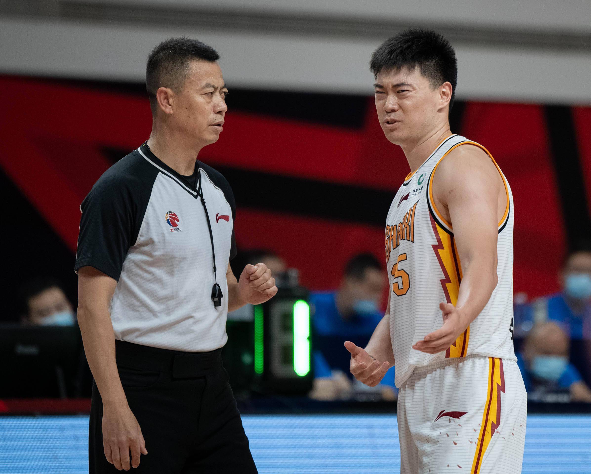 强一股份(688809.SH)：证券事务代表李紫雯辞职