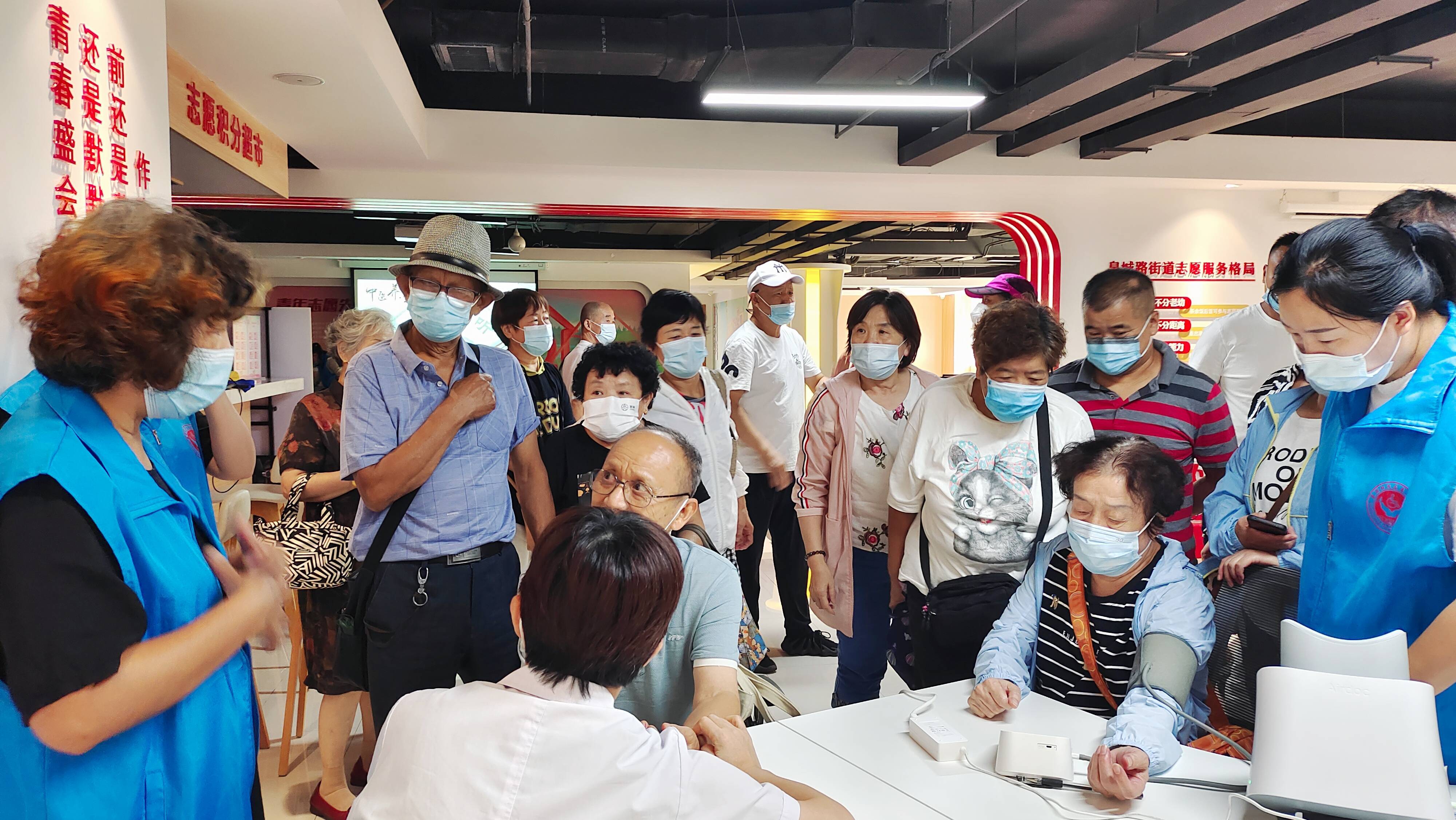 漱玉平民:关于实施权益分派期间“漱玉转债”暂停转股的提示性公告